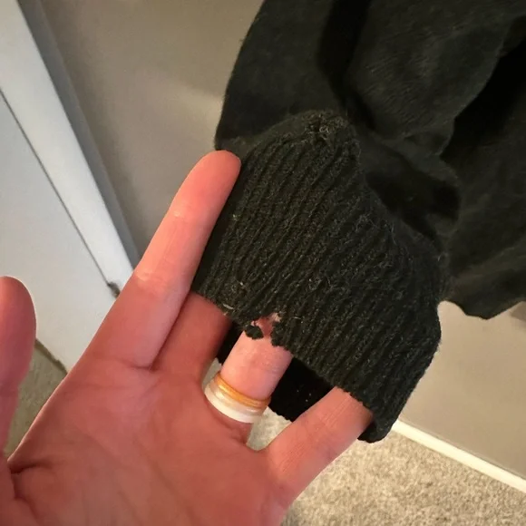 Courtenay Forest Green Cardigan - Picture 5 of 5